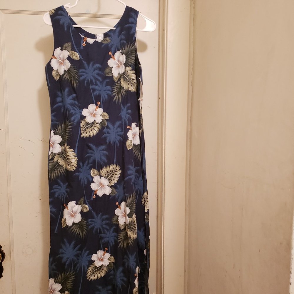 NEW Pacific Legend Apparel Womens Blue Hawaiian White Floral Dress Small/Medium